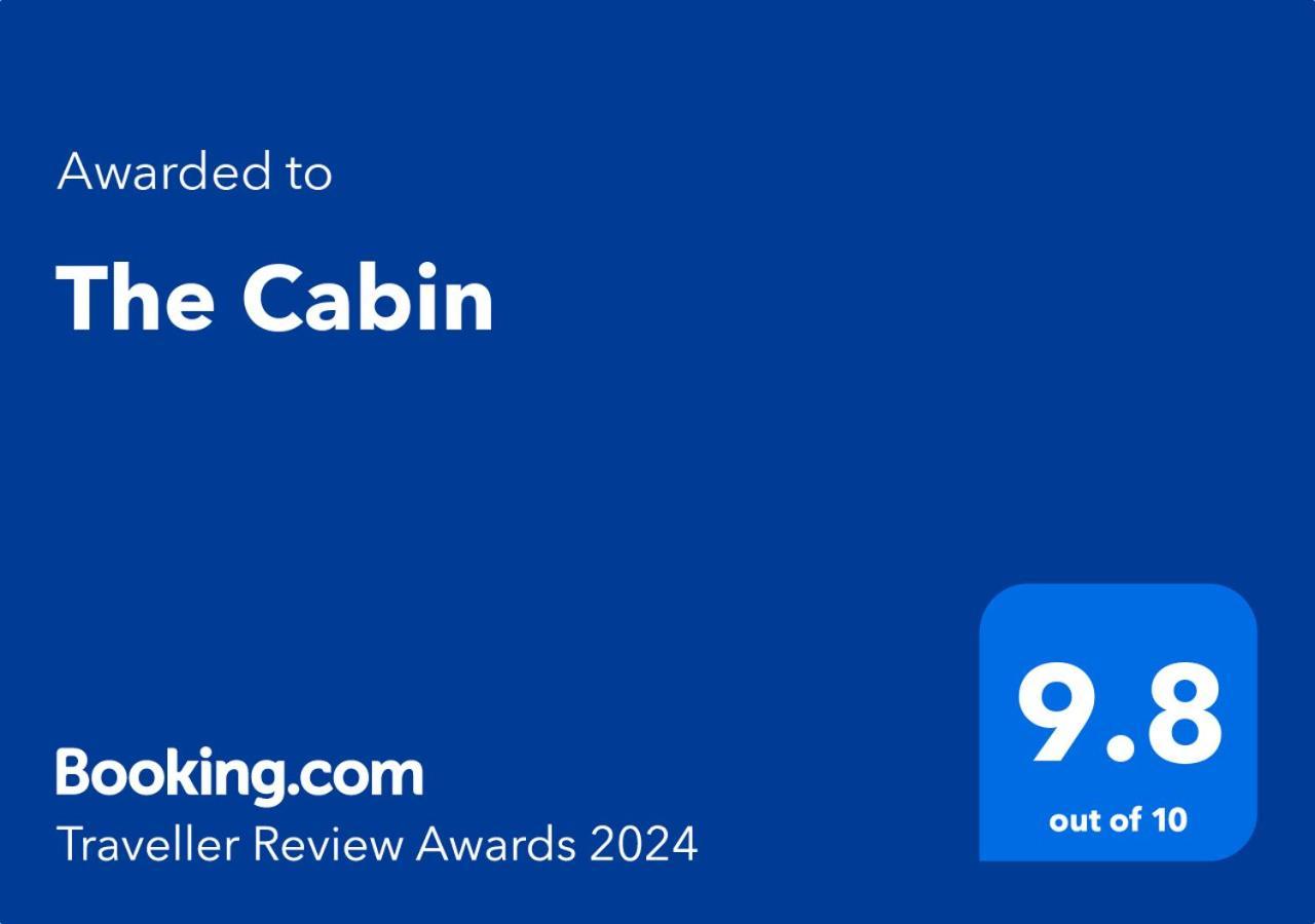 The Cabin Pakenham Bagian luar foto