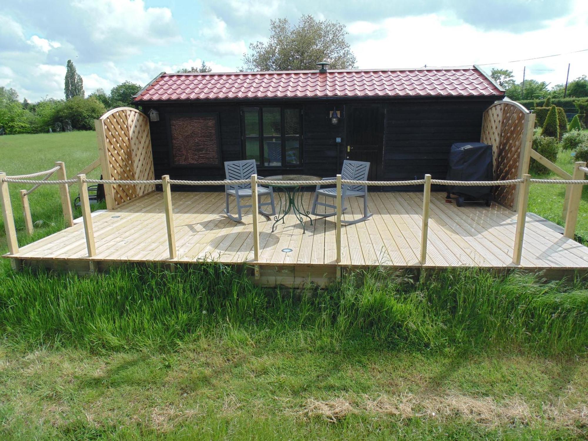The Cabin Pakenham Bagian luar foto